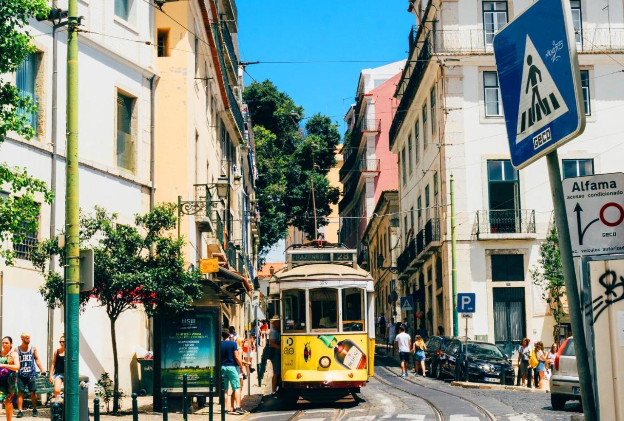 Alfama Lovely Duplex Lisbon Exterior photo